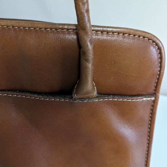 Patricia Nash large Paris satchel, tooled leather - Picture 12 of 16